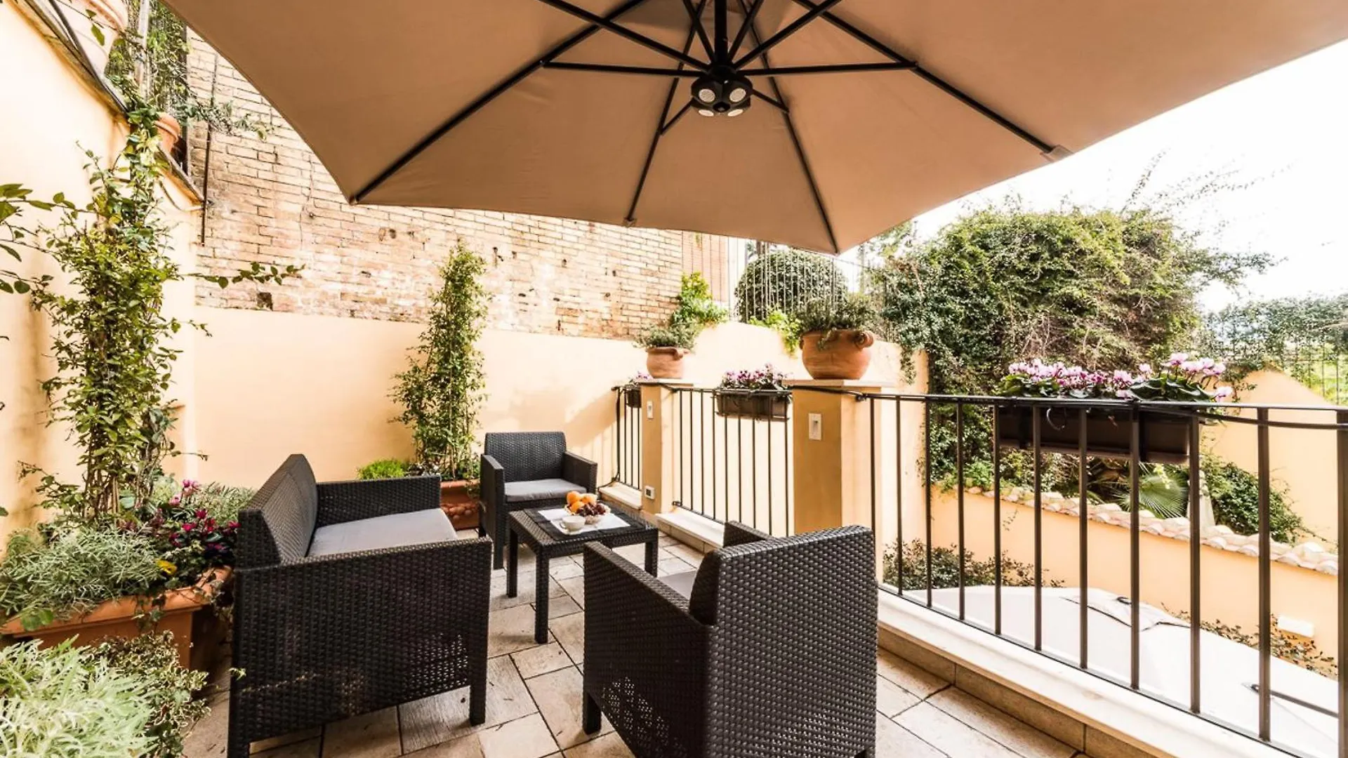 Easydomus Rome Apartment 0*,